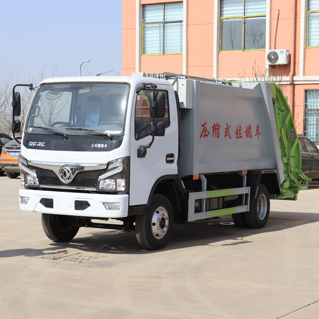 Dongfeng 5 Cubic Compressed Garbage Truck